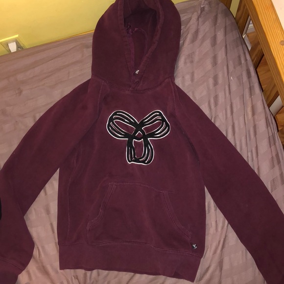 Sweater - Picture 1 of 2